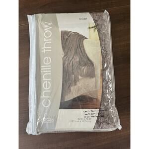 Target Home Sage Chenille Throw 50" x 70" w/ Fringe - NEW Vintage Brown Toast